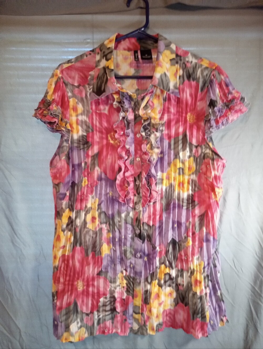 New Direction Plus SizeFloral Ruffle Short-Sleeve Blouse - Pink, Purple & Yellow